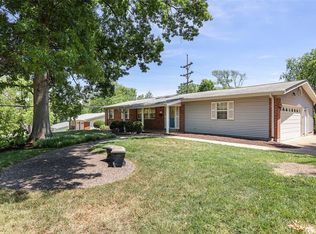 890 Dickson St, Saint Louis, MO