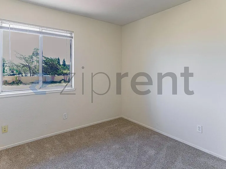 374 Tabor Ave — Photo 22