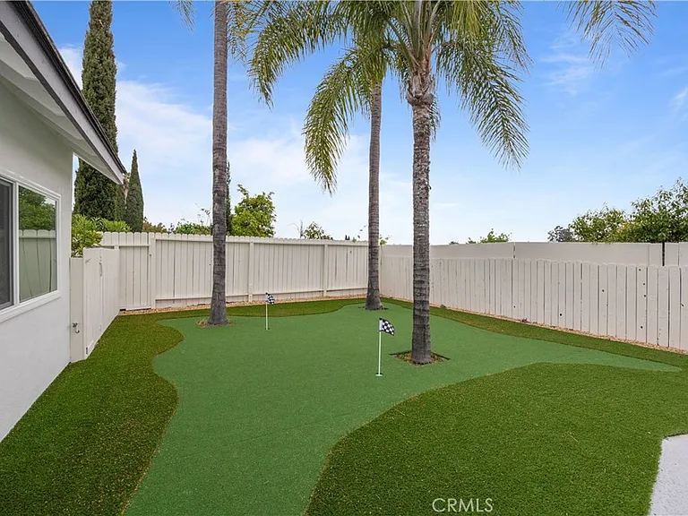 24091 Marathon St — Photo 30