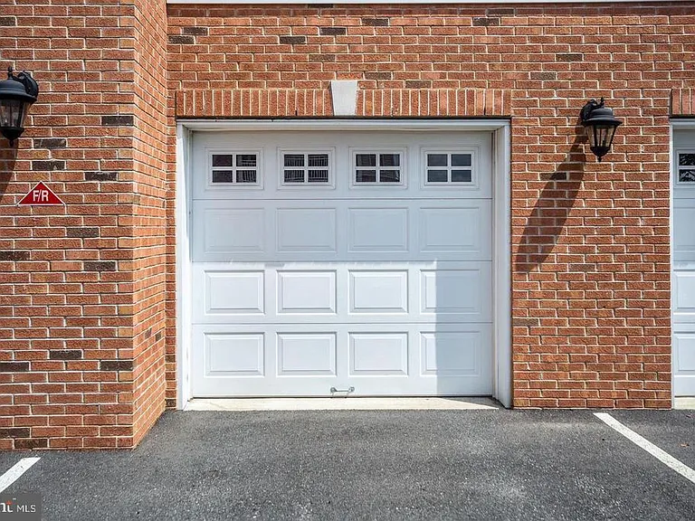 5342 Palomino Ct — Photo 12