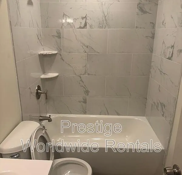 2726 Lumpkin Ct — Photo 5