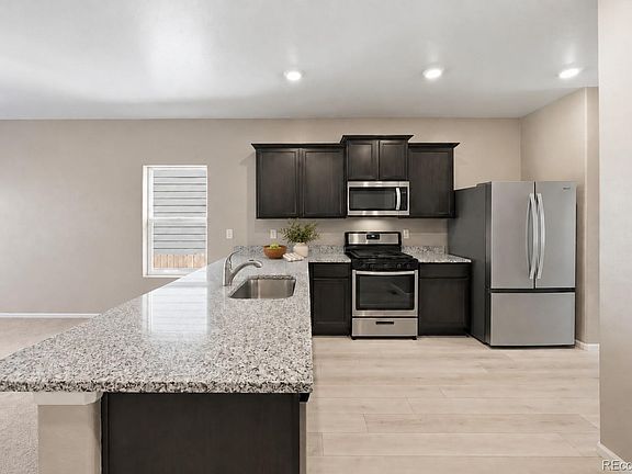 2nd image of 389 Maple Street