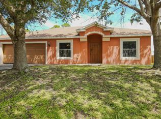 531 NW Goldcoast Ave, Port Saint Lucie, FL 34983