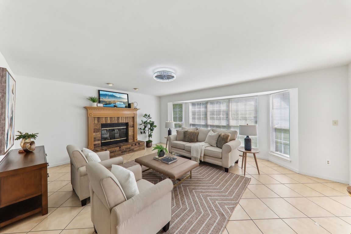 3266 Bridgeport Place Dr-2504-013.jpg