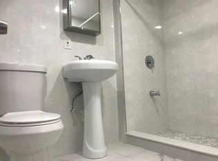 95 W 163rd St, Bronx, NY 10452