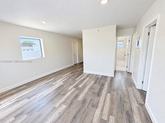 5th image of 842 NW 8th St APT 4