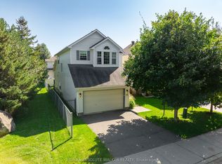 75 Calaveras Ave, Ottawa, ON K2J4Z4