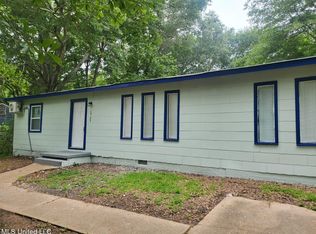 1727 Dixie Dr, Jackson, MS