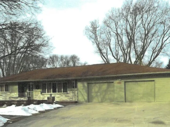 116 S Durant St, Algona, IA 50511