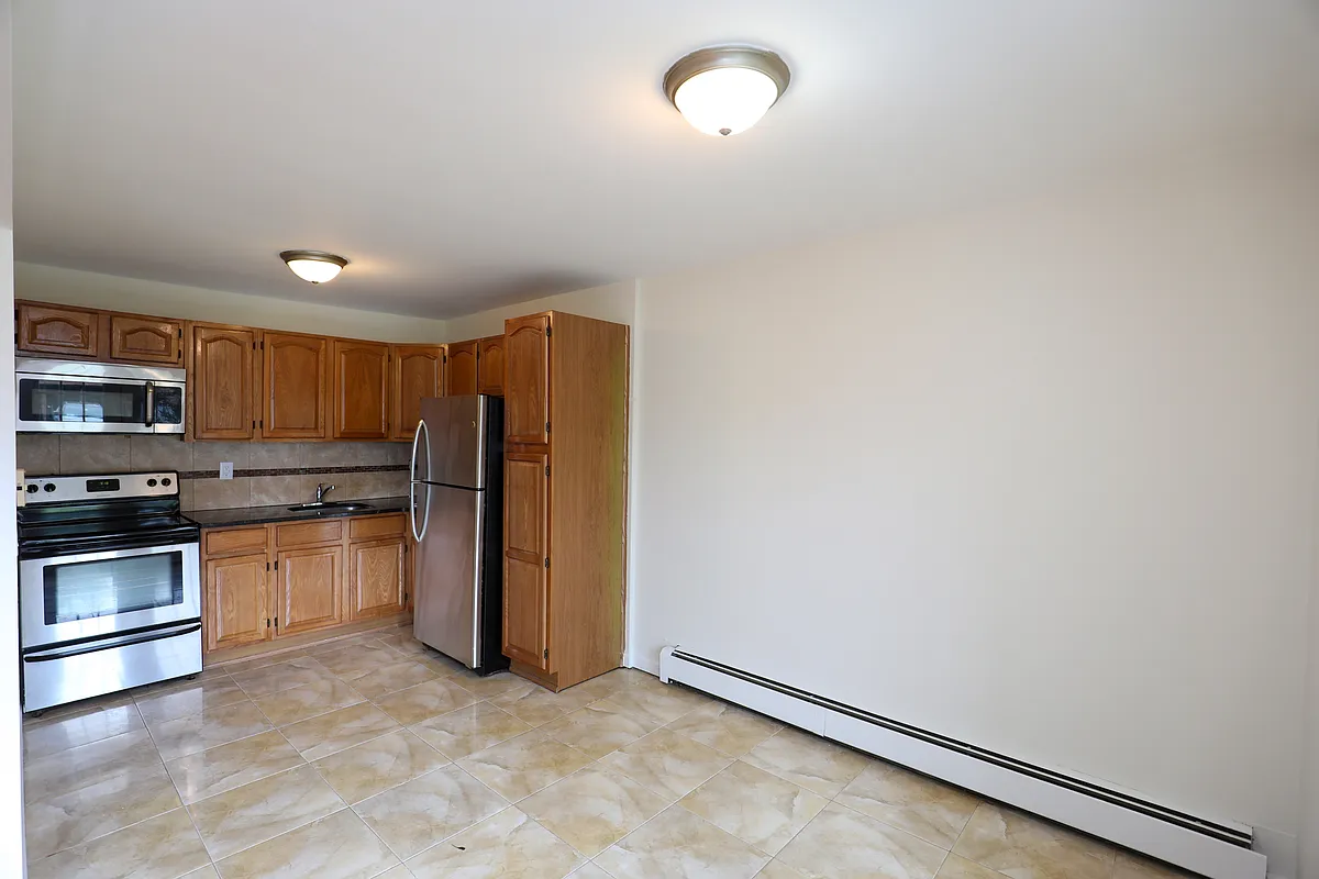 Building Photo - 30 Lamb Ave #2D
