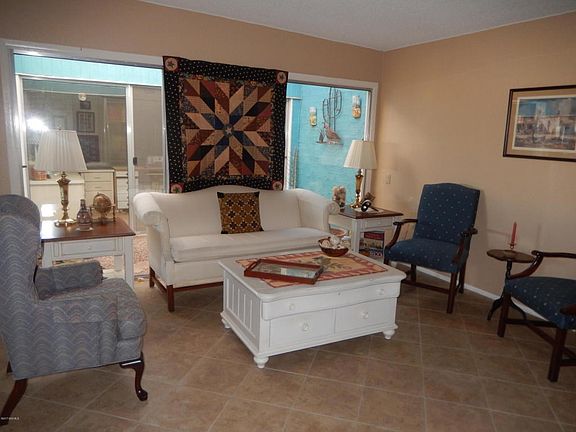5th image of 801 W Calle Del Regalo