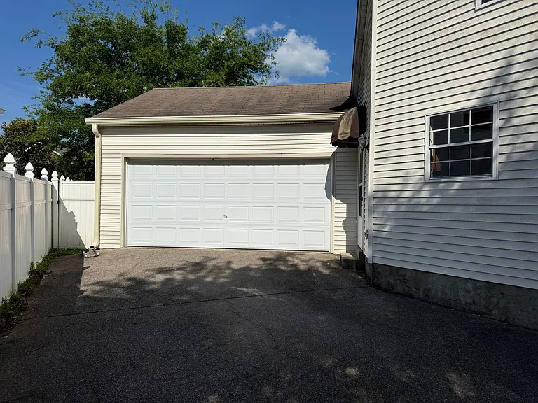 620 Federal Ct — Photo 4