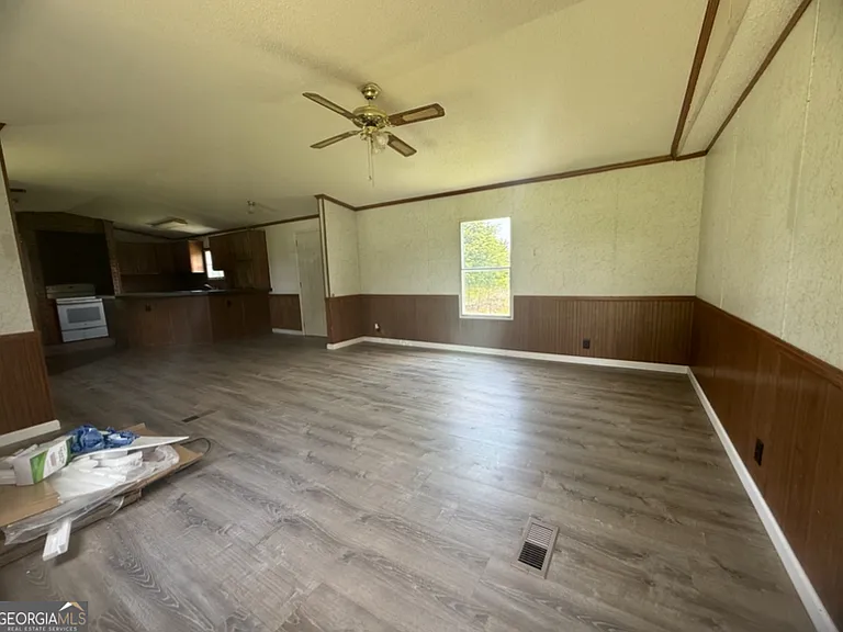1301 Airline Goldmine Rd — Photo 2