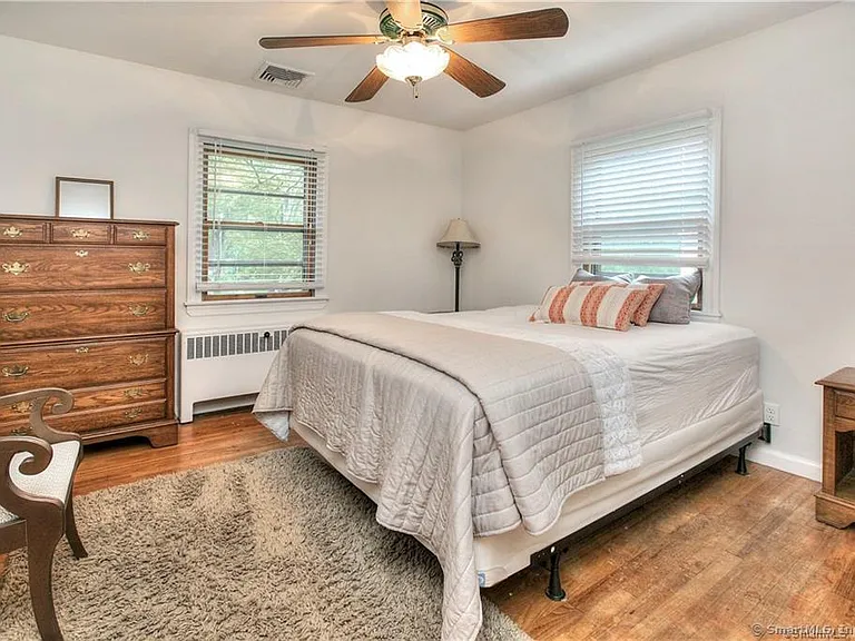 151 Sasapequan Rd — Photo 12