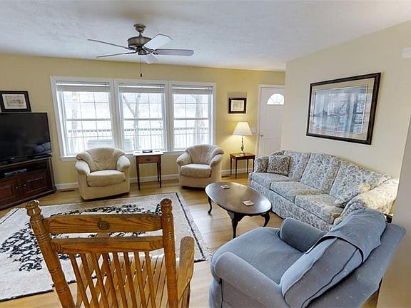 5th image of 6207 E Bluff Dr