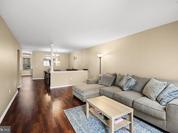 4th image of 108 Tattersall Dr