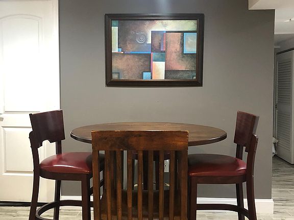 5th image of 3111 Collie Ln