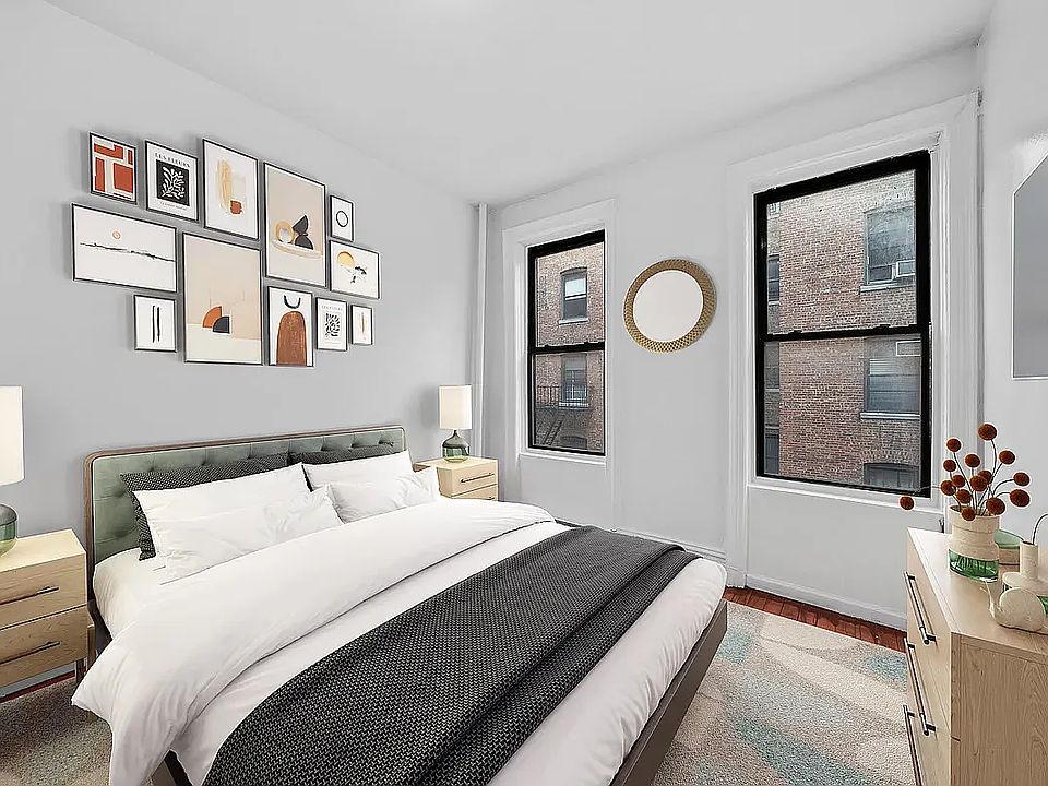 1st image of 205 W 109th St APT 2R