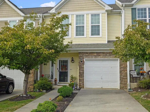 83 Ran Rue Dr, Martinsburg, WV 25403