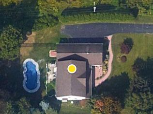 11 Fairview Rd, Loudonville, NY 12211