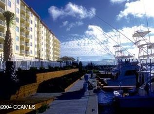 100 Olde Towne Yacht Clb #706, Beaufort, NC 28516