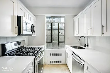 Rented by Sotheby's International Realty