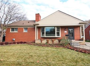 21815 Oconnor St, Saint Clair Shores, MI 48080