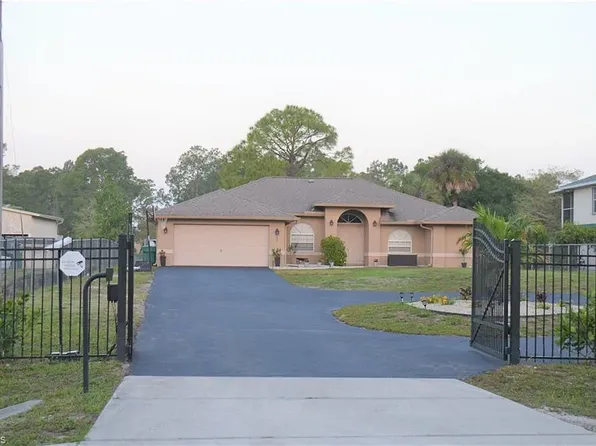 123 14th St SE, Naples, FL 34117