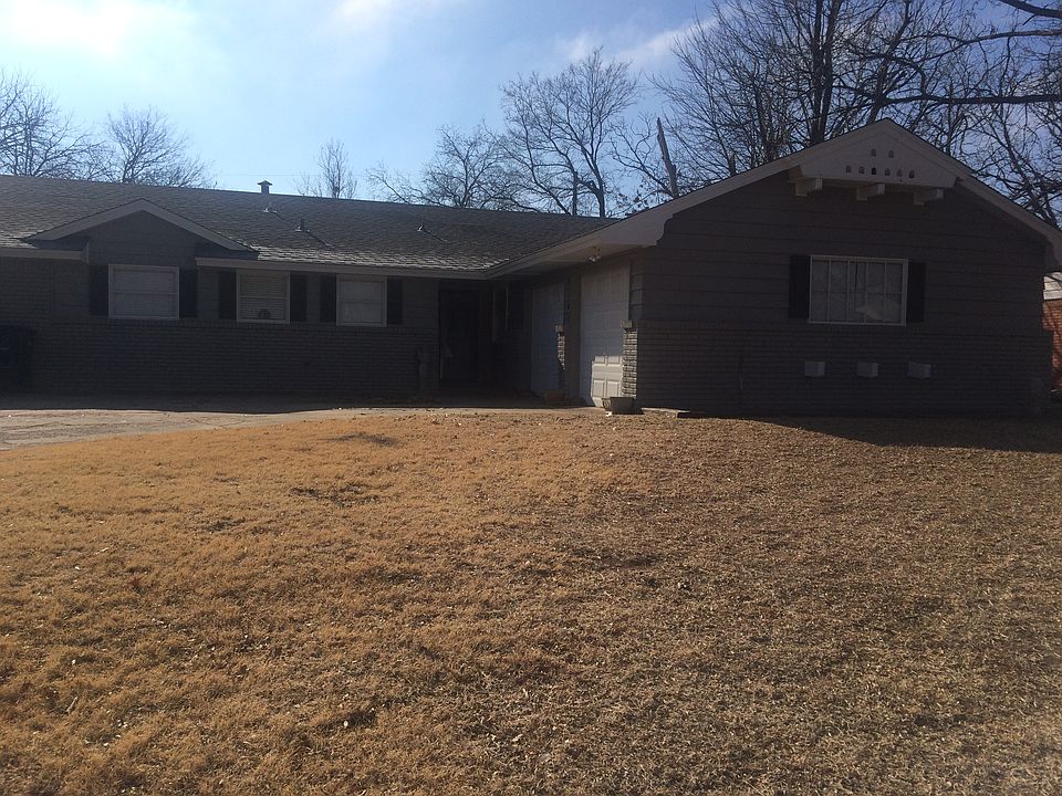 1st image of 3104 Berkshire Way