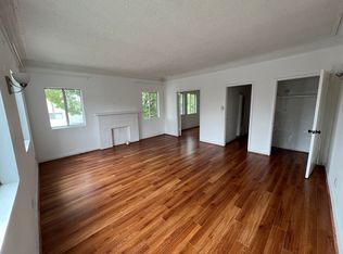 5675 La Mirada Ave, Los Angeles, CA 90038