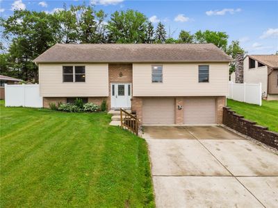 389 Prospect Cir, Lower Burrell, PA, 15068