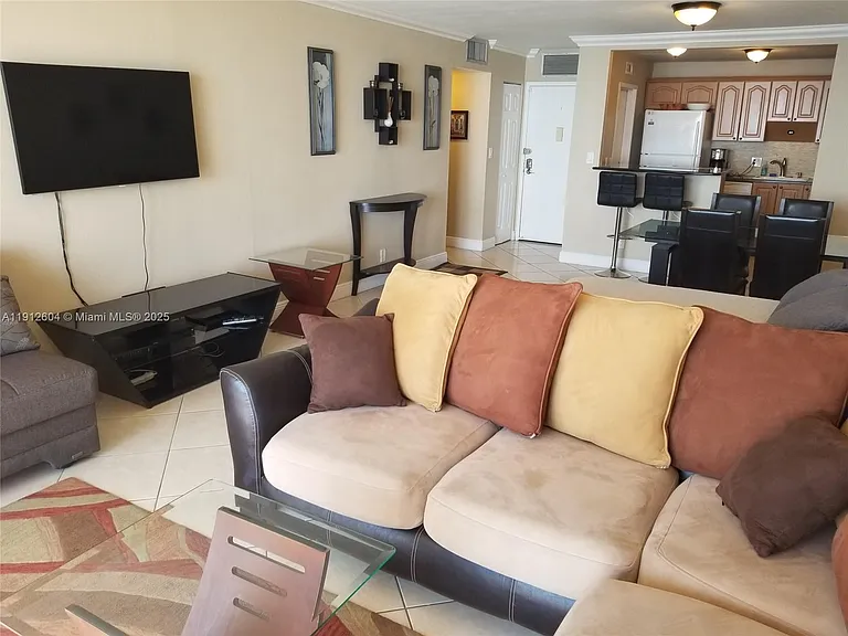 2101 S Ocean Dr #1702 — Photo 6