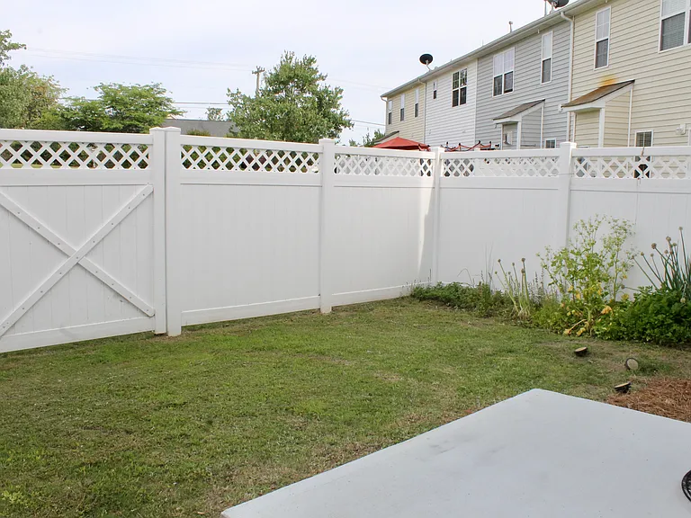 108 Azteca Dr — Photo 13