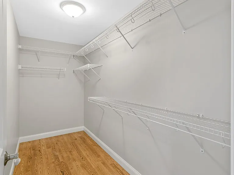 38 Millmont St #38 — Photo 9