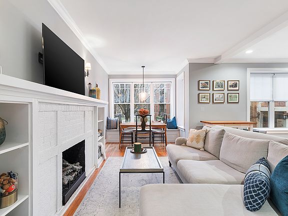 4th image of 2707 N Mildred Ave APT 1D