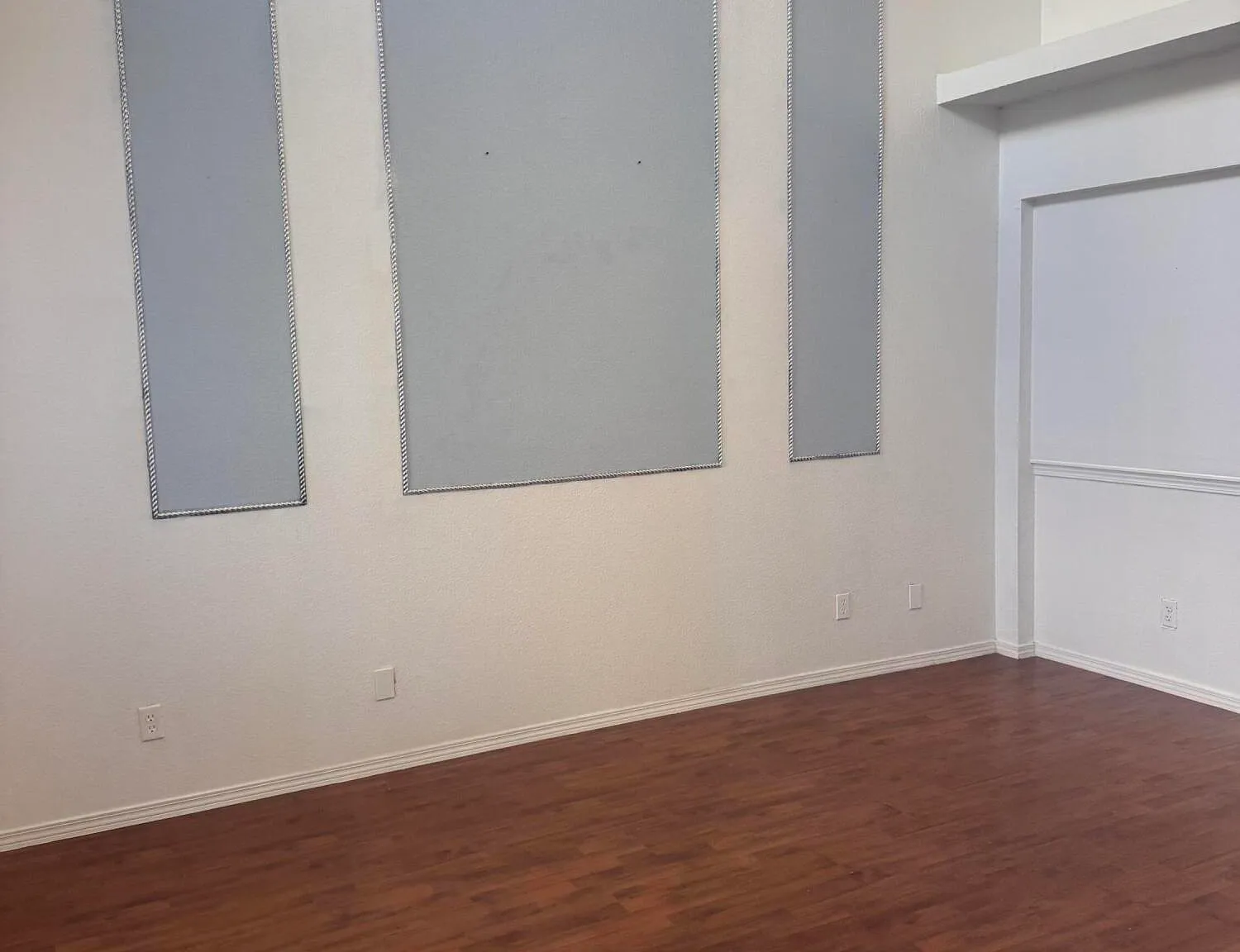 3 bed, 2.0 bath, 1556 sqft, $1,700 — Photo 2