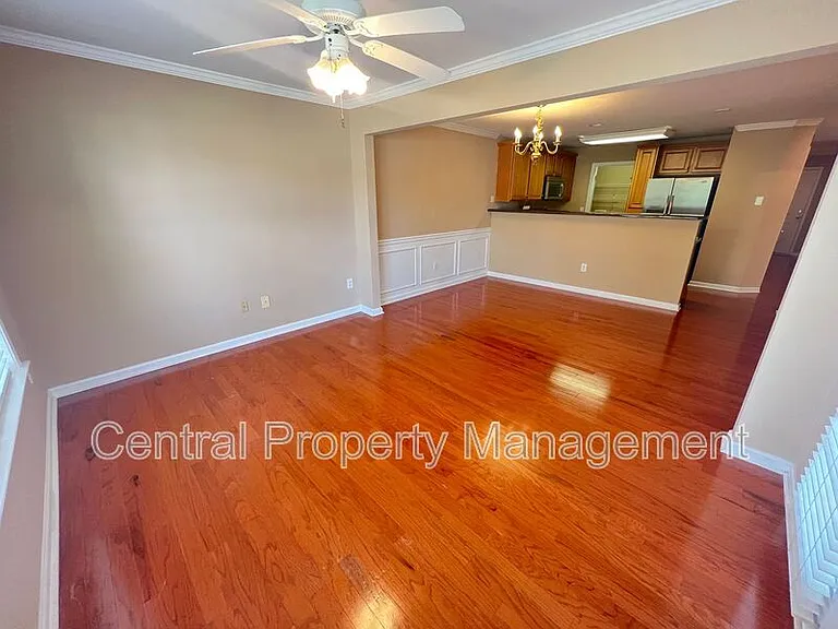 409 Falling Rock Way — Photo 16
