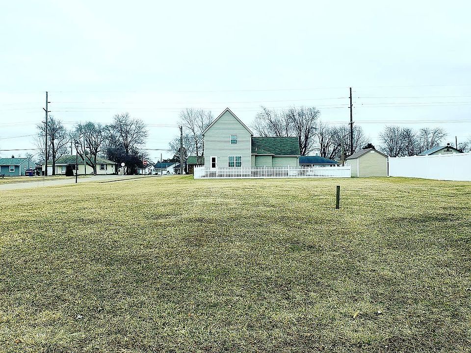 1st image of 301 Hartland Dr