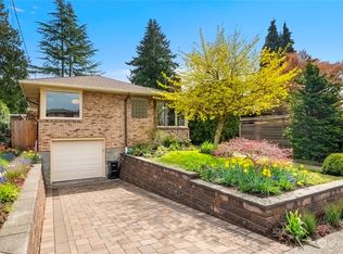 6516 44th Ave NE, Seattle, WA 98115