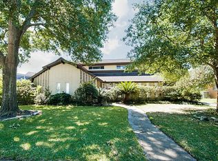 5107 Glenmeadow Dr, Houston, TX 77096