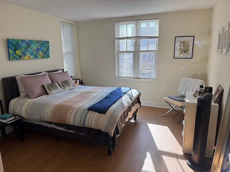 4048 Washington St #1 — Photo 4