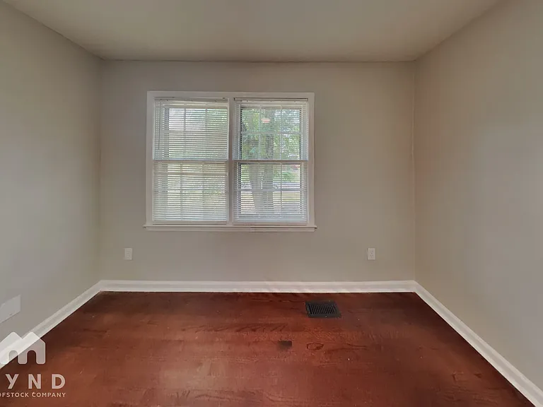 6815 Saddle Ridge Rd — Photo 12