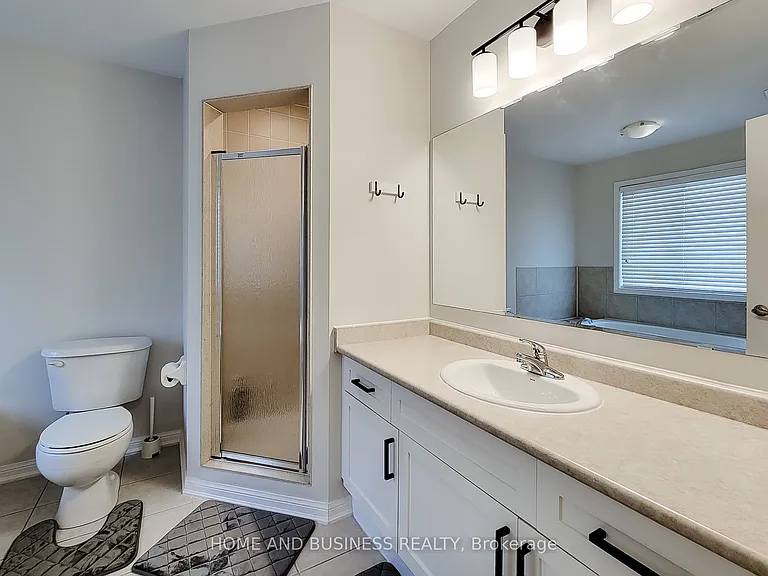 913 McEwan Dr — Photo 24