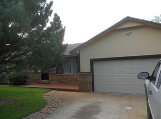 1400 W 51st St S, Wichita, KS 67217