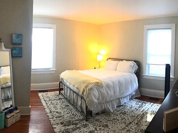 4th image of 18 Braman St #1