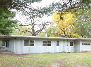 2585 White Oaks Dr, Beloit, WI 53511