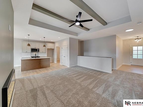 3rd image of 7505 Isidore Dr