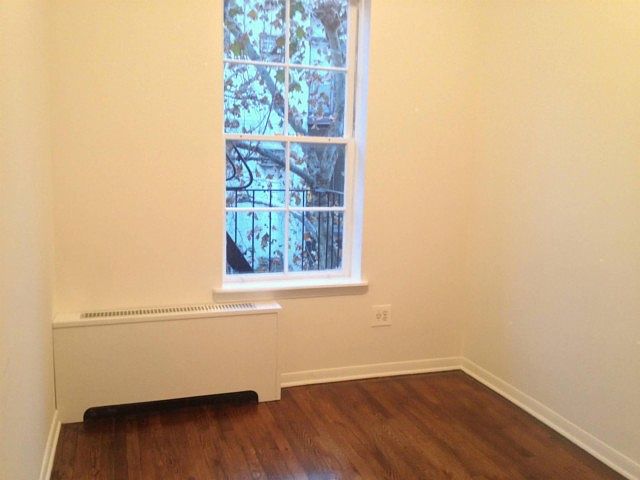 2nd image of 120 E 11th St APT 4B
