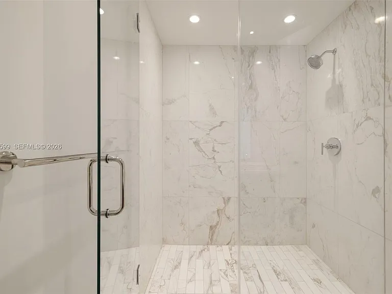 2992 Coconut Ave — Photo 13