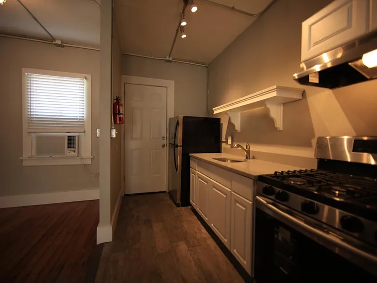 1301 N Water St #2 — Photo 6